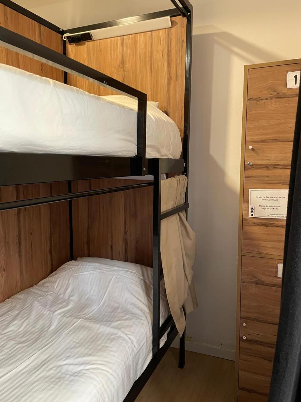 מאלגה Casa Letran Guesthouse מראה חיצוני תמונה